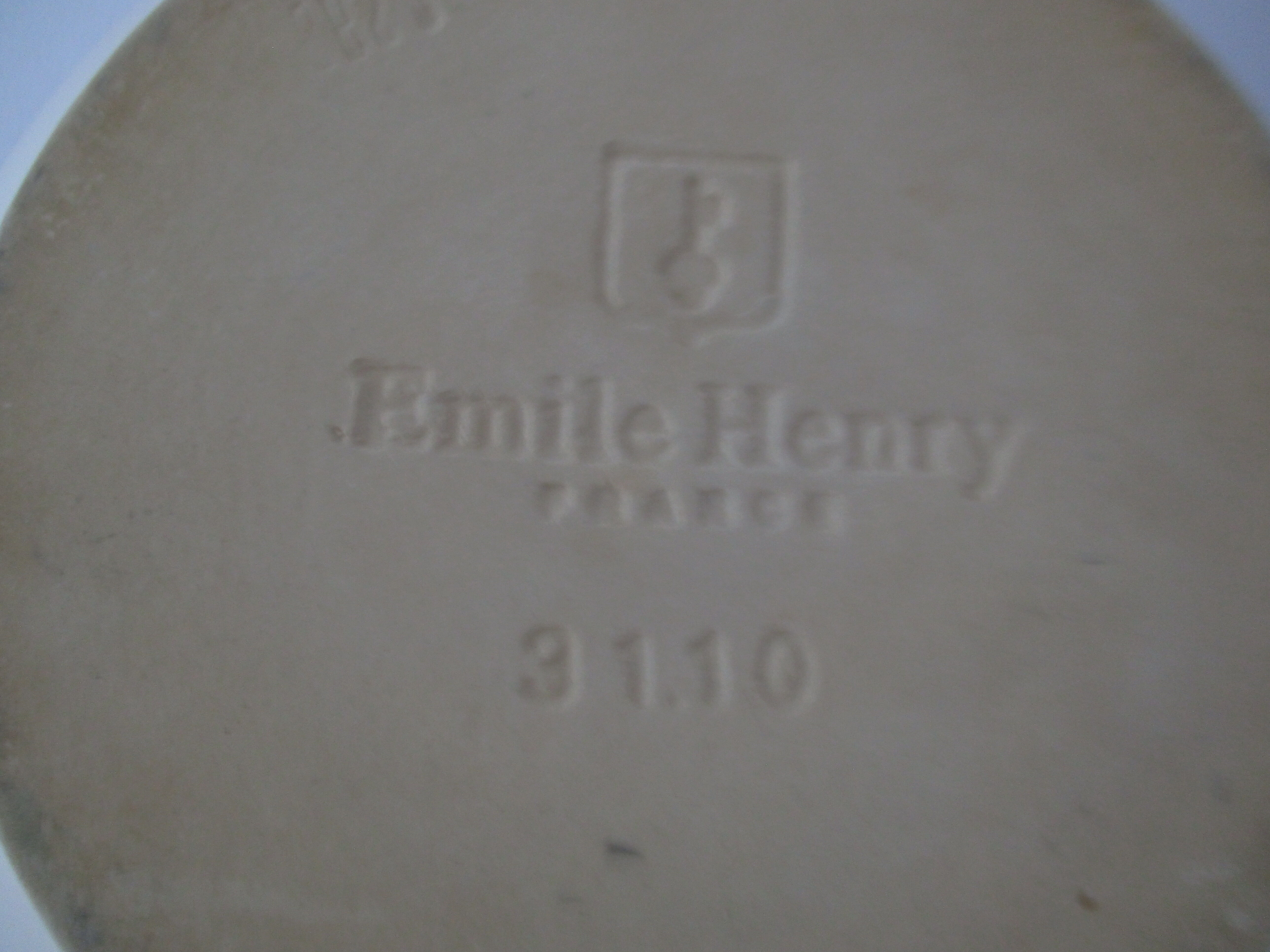 Emile Henry round oven dishes