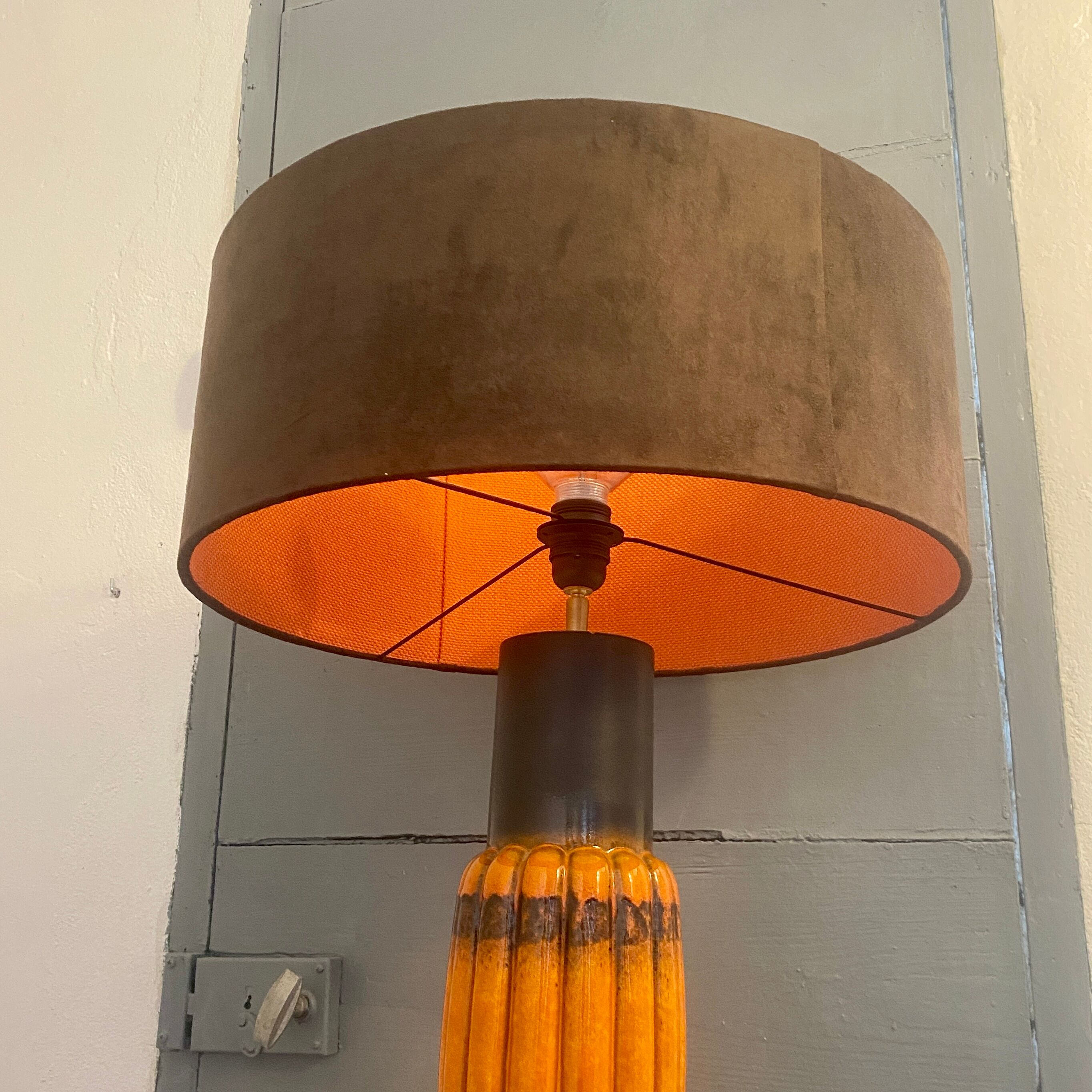 Ceramic floor lamp year 1960 two-tone lampshade