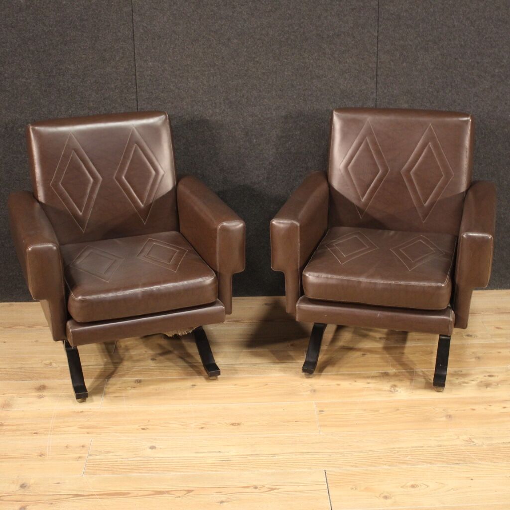 Pair of Italian design armchairs in skai