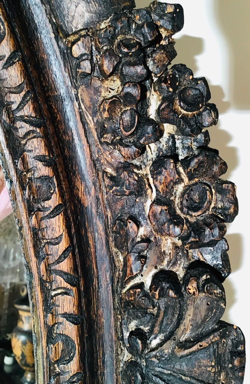 Oval mirror on an 18th century frame