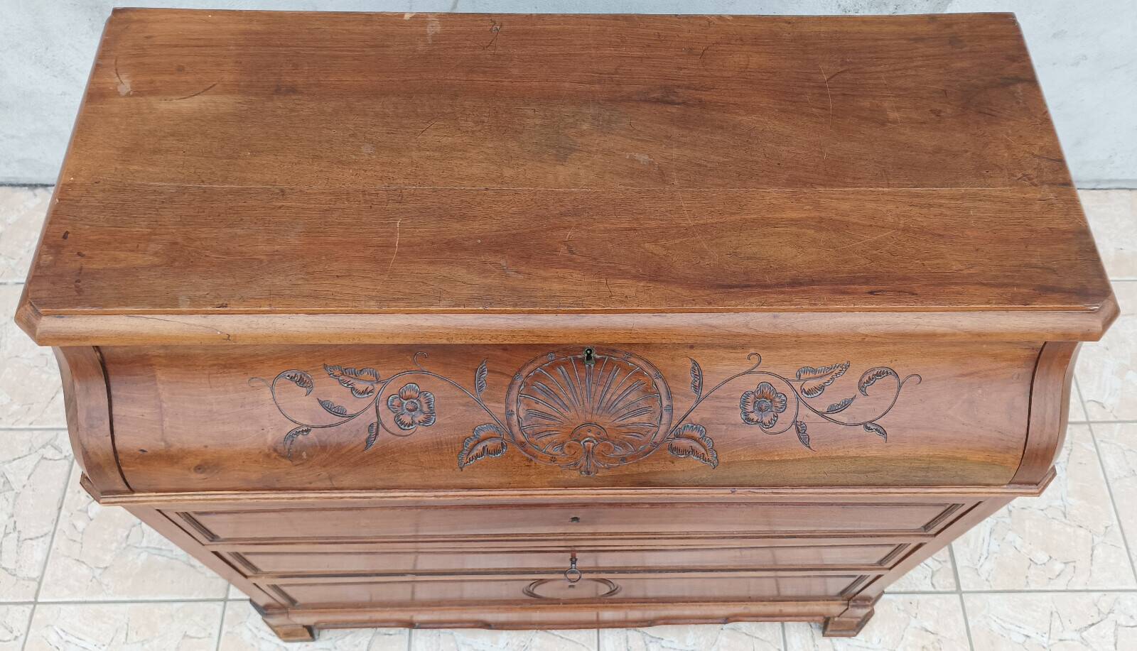 Louis Philippe walnut chest of drawers