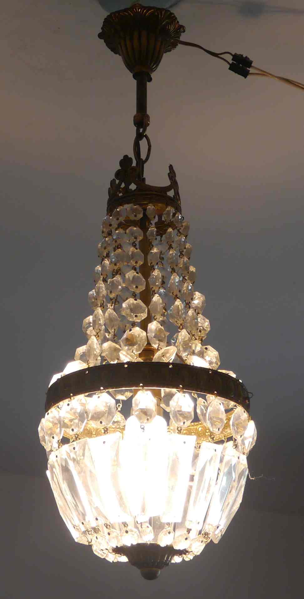 Suspension chandelier with metal and glass grapevines manufactured 60's / 70's