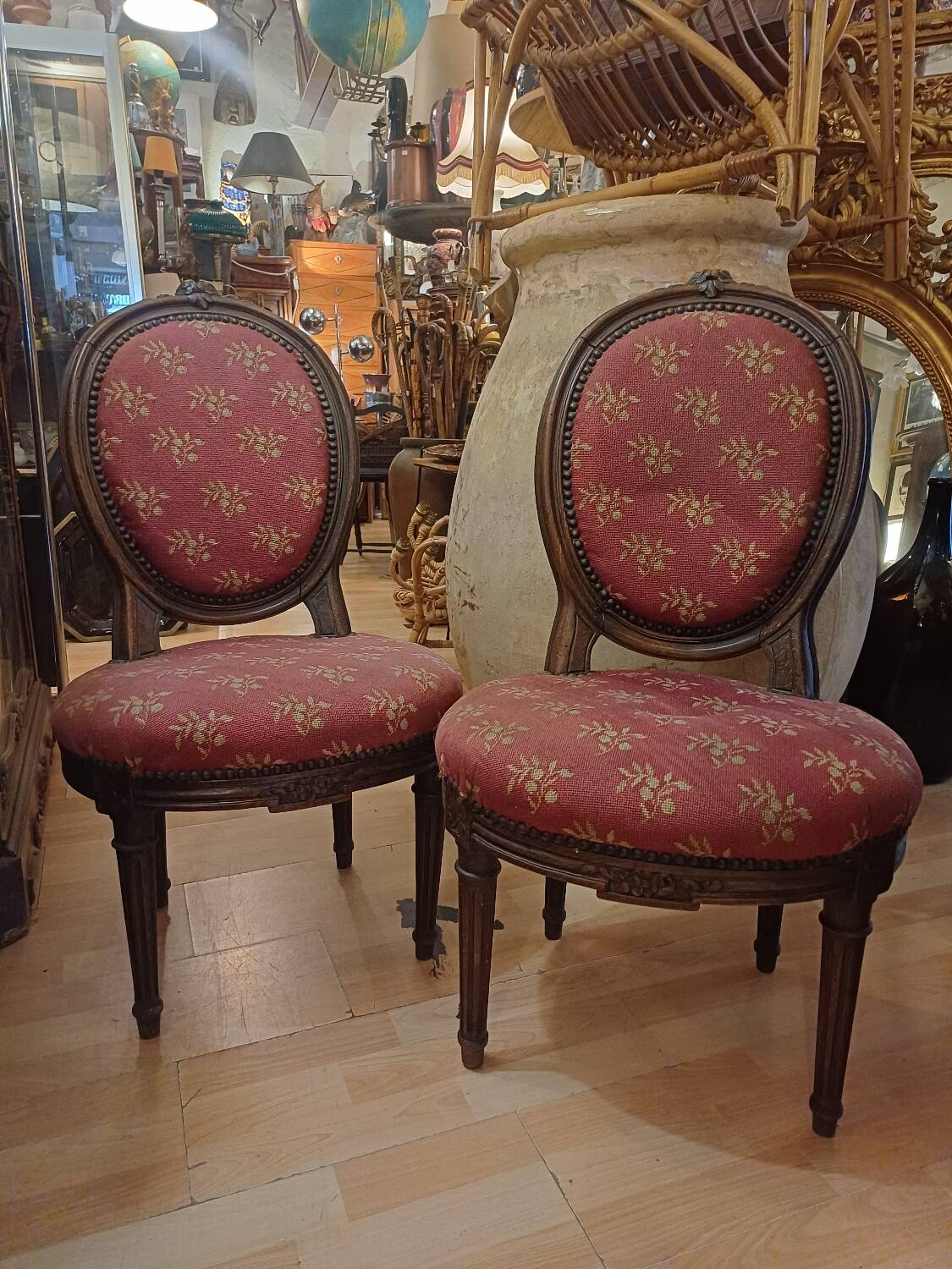 Paire De petite chaise d'appoint, époque Louis 16, 18 eme