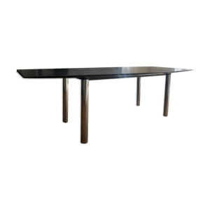 Table conference