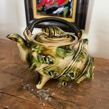 Shell teapot