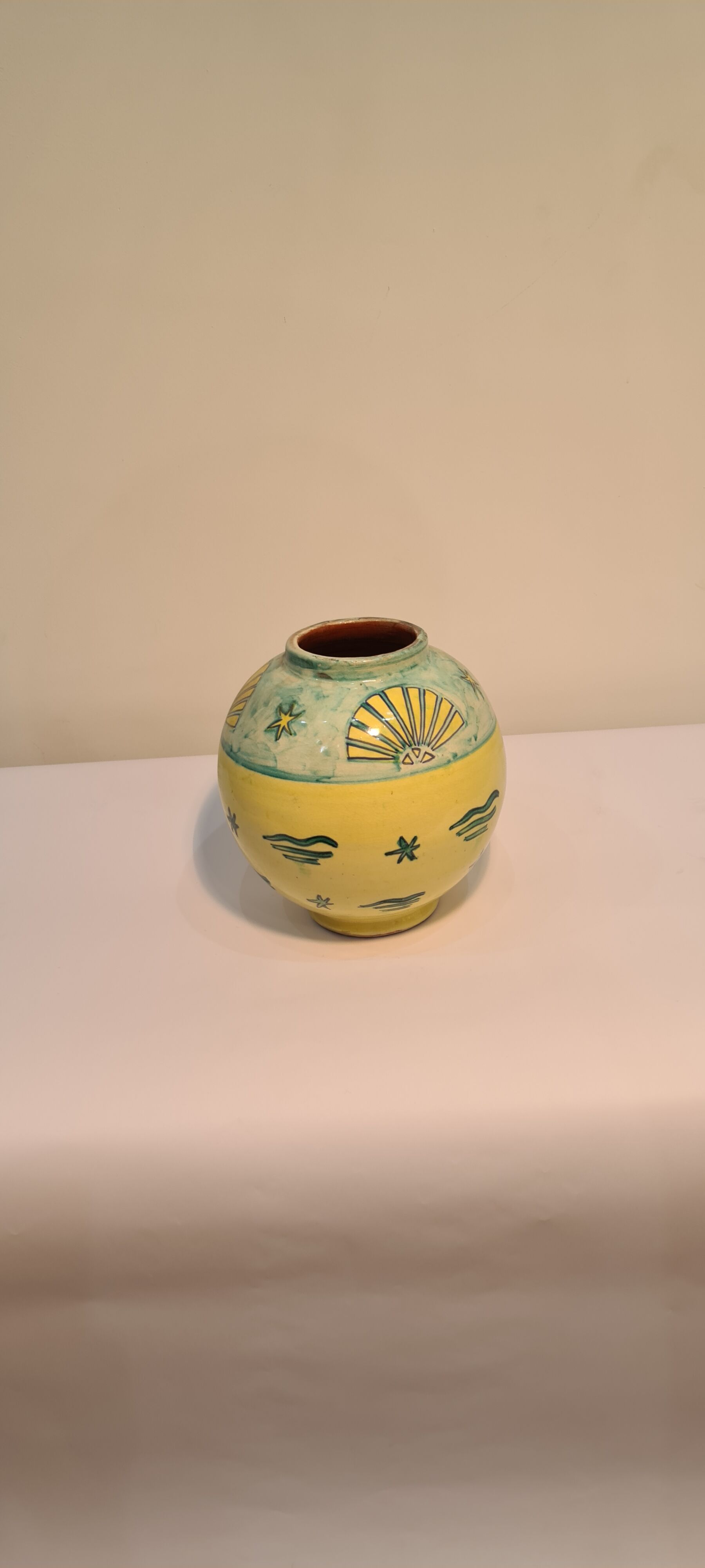 vase