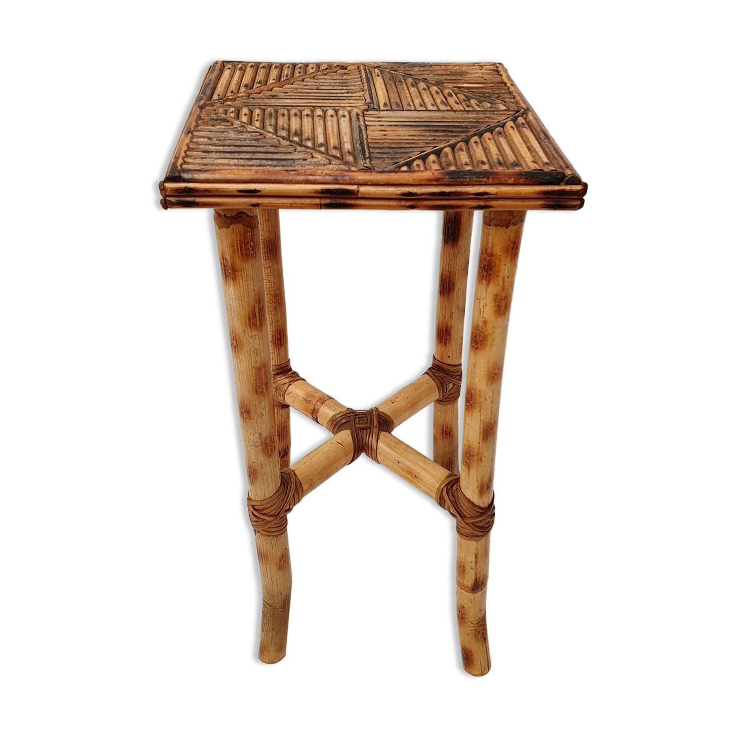 Rattan marquetry harness