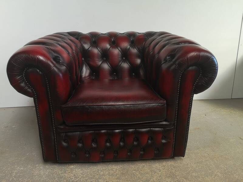 Chesterfield armchair burgundy leather