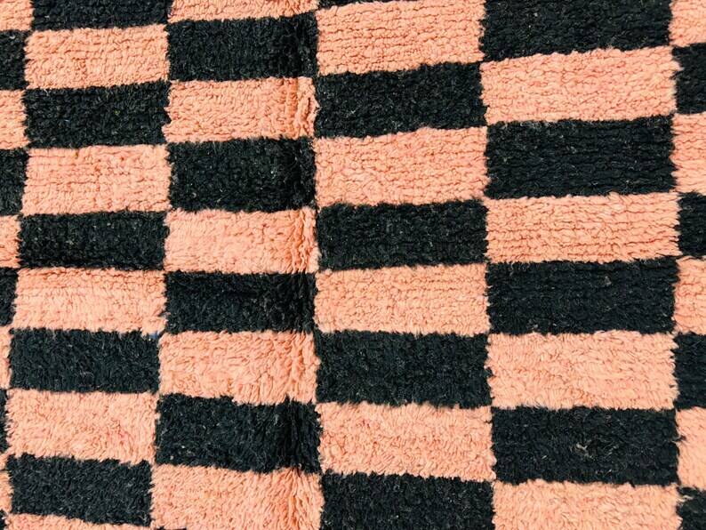 Authentic handmade Berber rug 155/255 cm