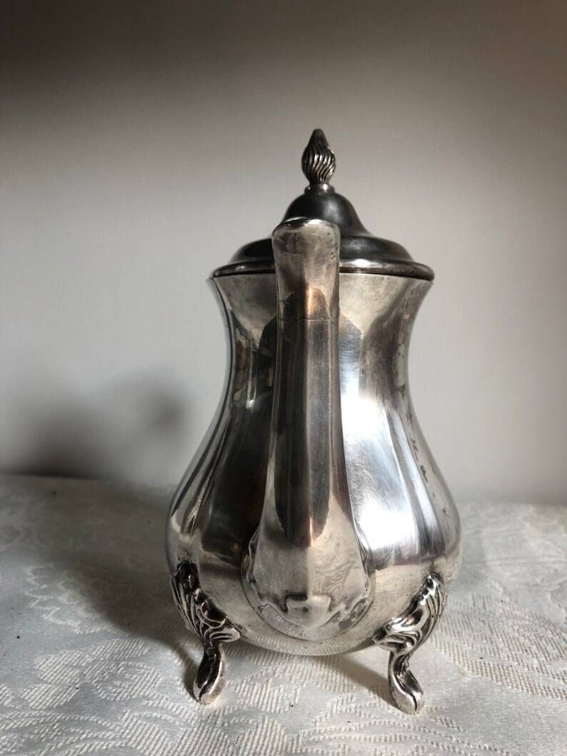 Vintage Viners Sheffield Silver Plated Teapot: Victorian Footed Pitcher