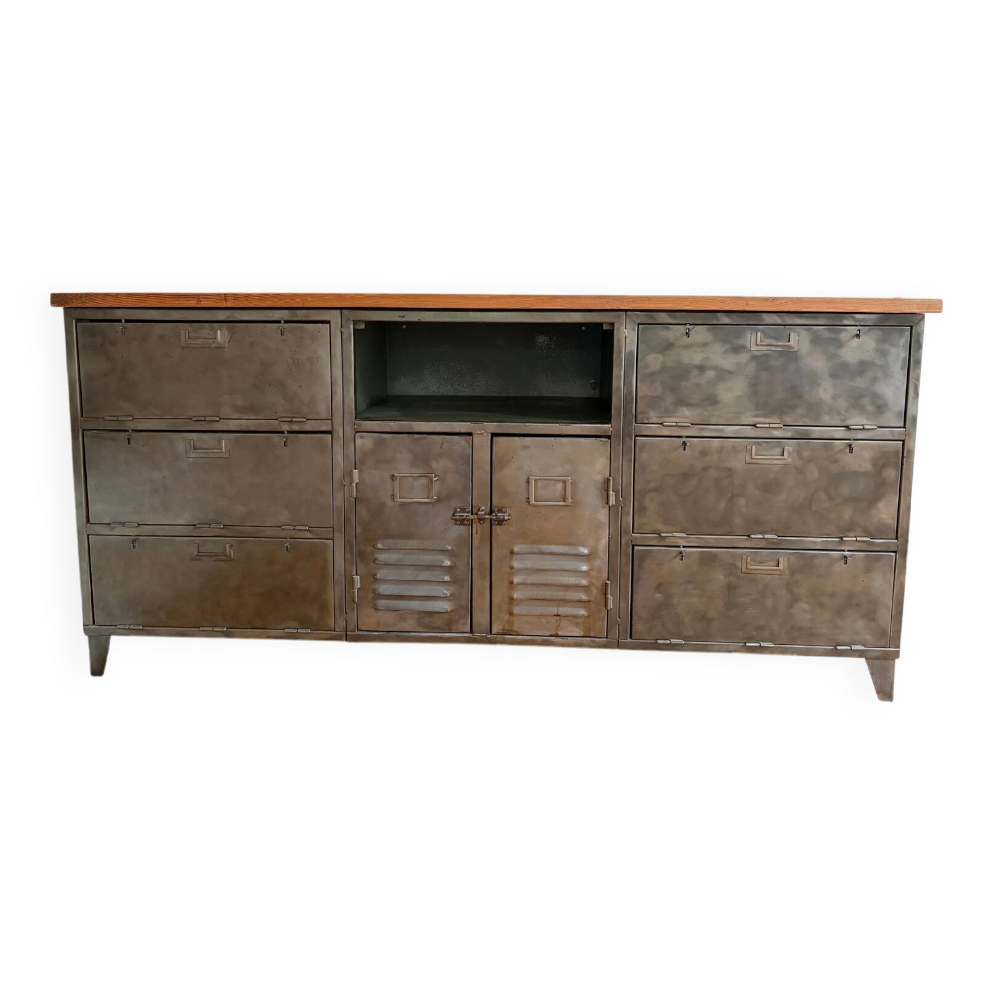 Storage furniture in steel and wood