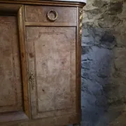 Antique Louis XVI style buffet in burr elm with marble top, late 19th century.
