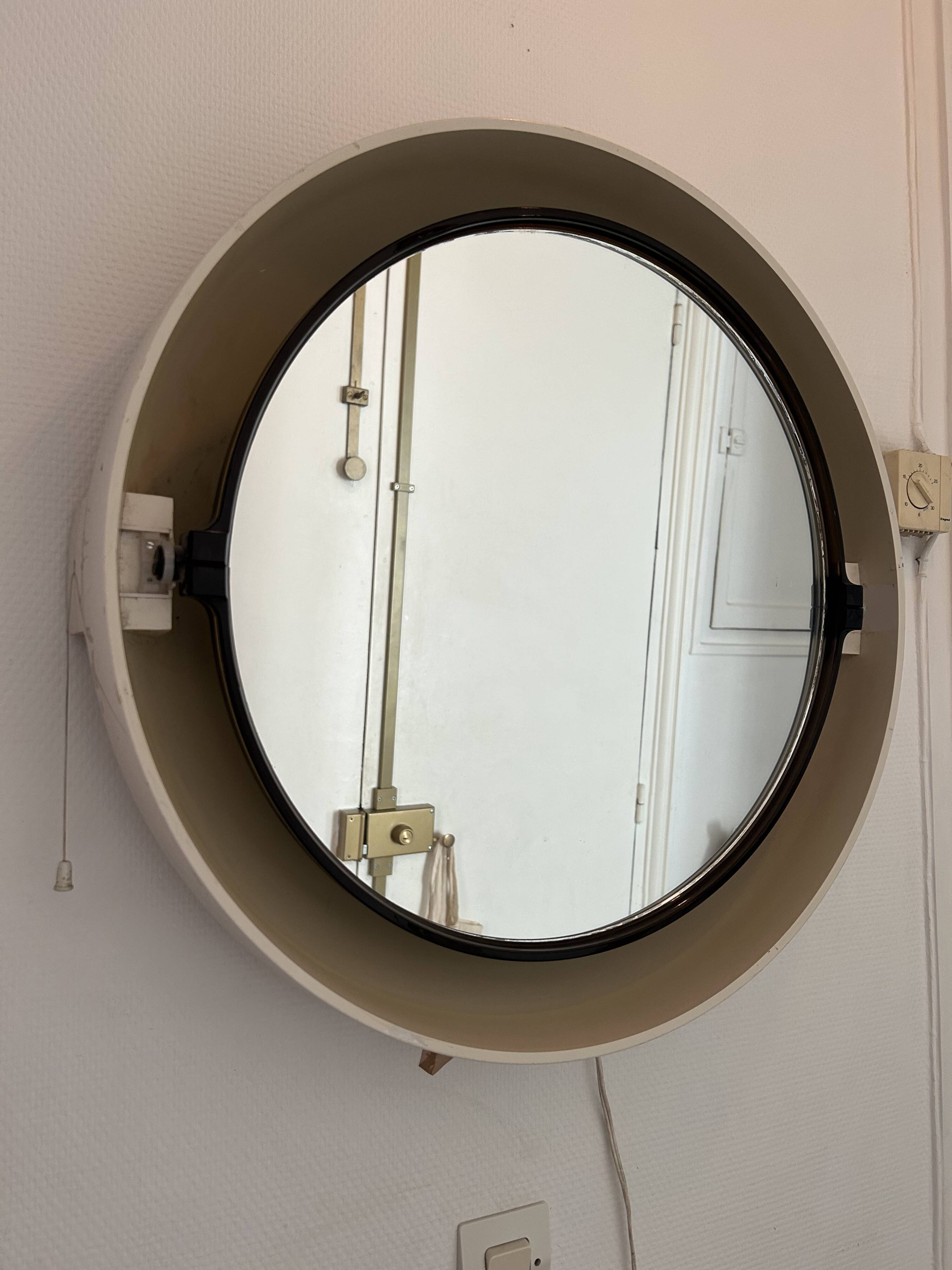 Allibert vintage light mirror