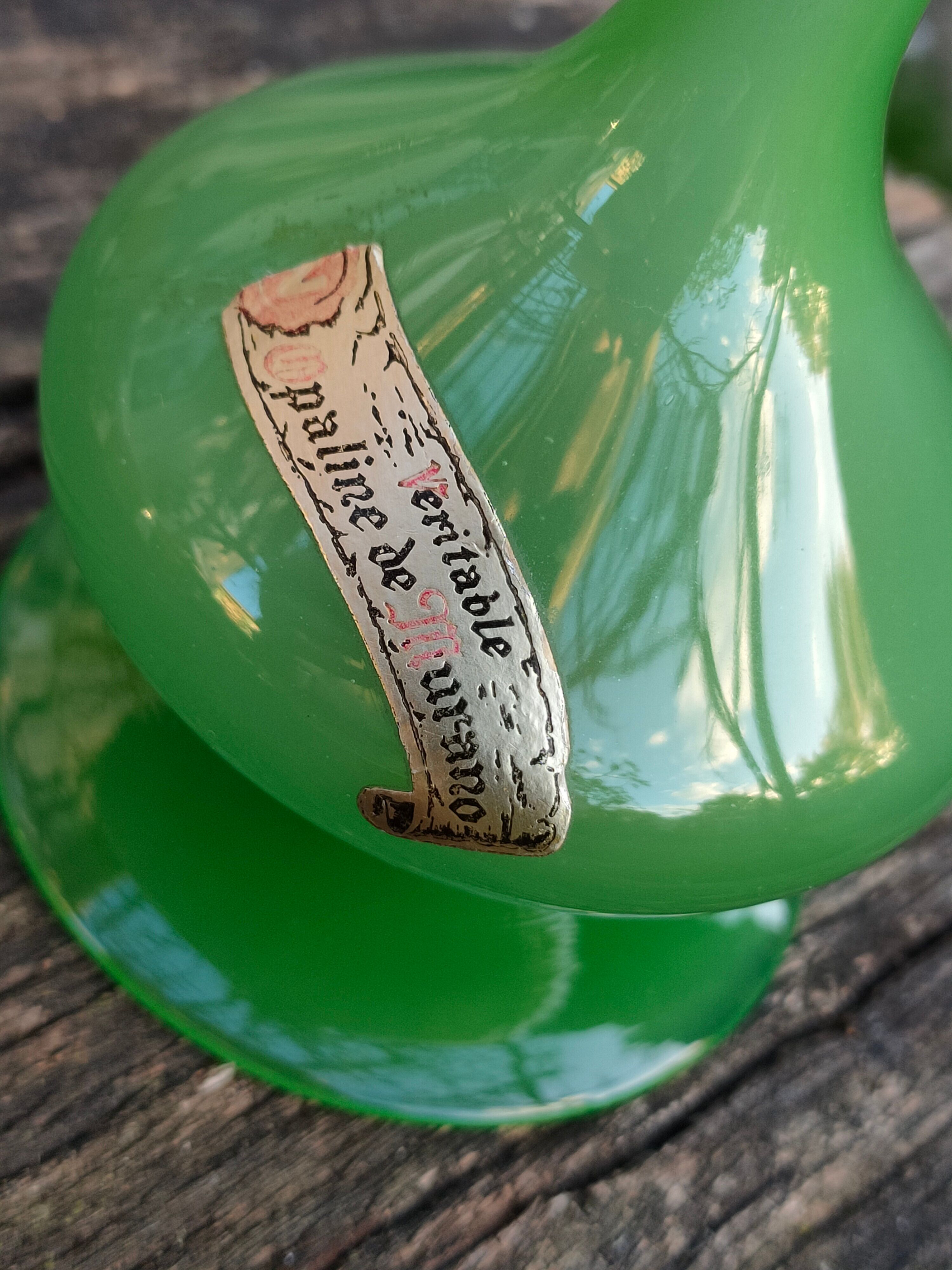 Vase in opaline green color