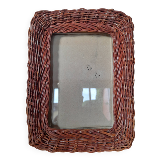 Wicker framed photo frame