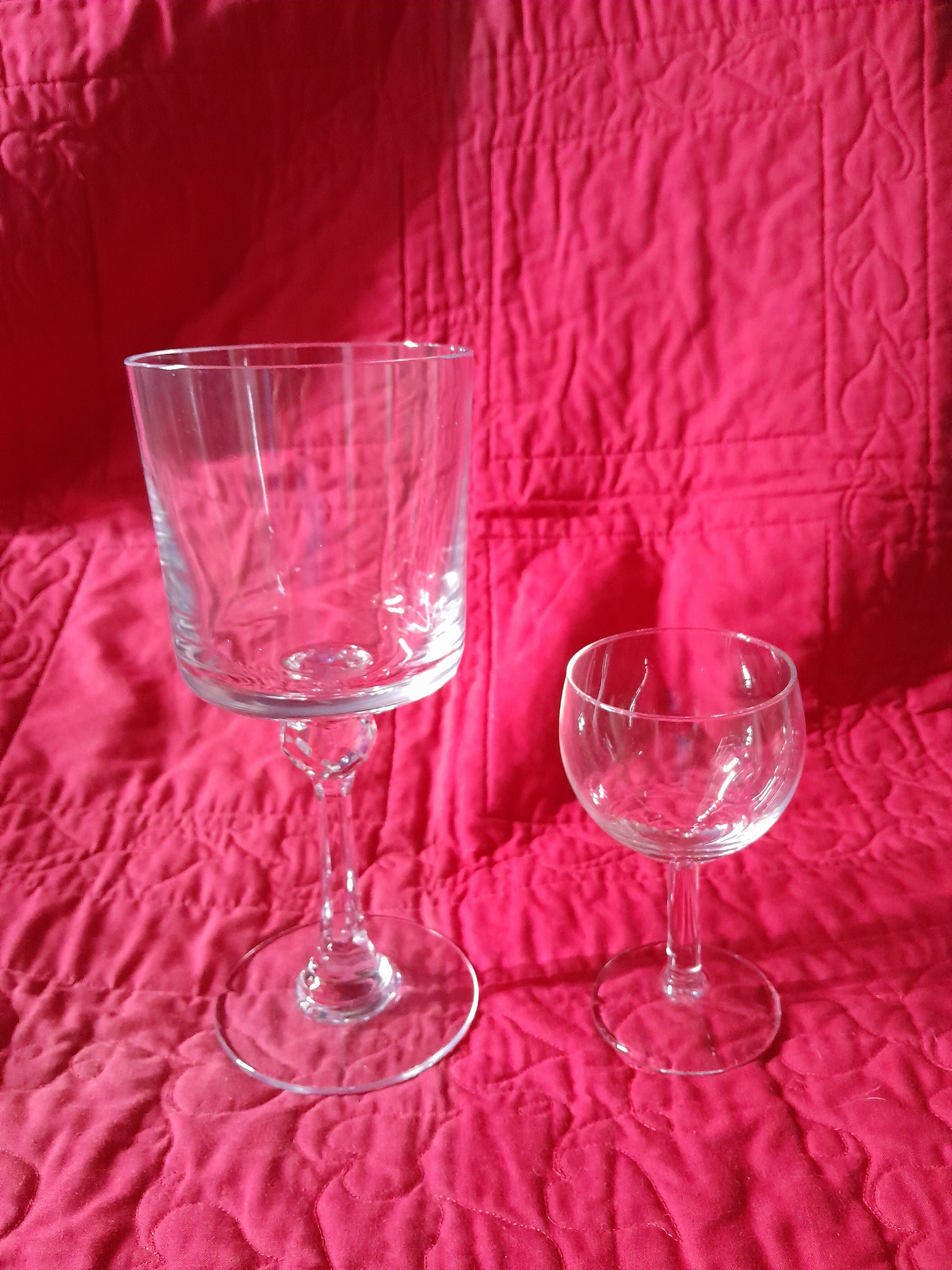 6 crystal stemmed glasses