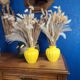 Paire de vase en émail jaune citron