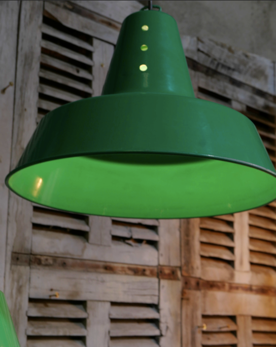 Industrial lamp shed lampshade in green aluminum