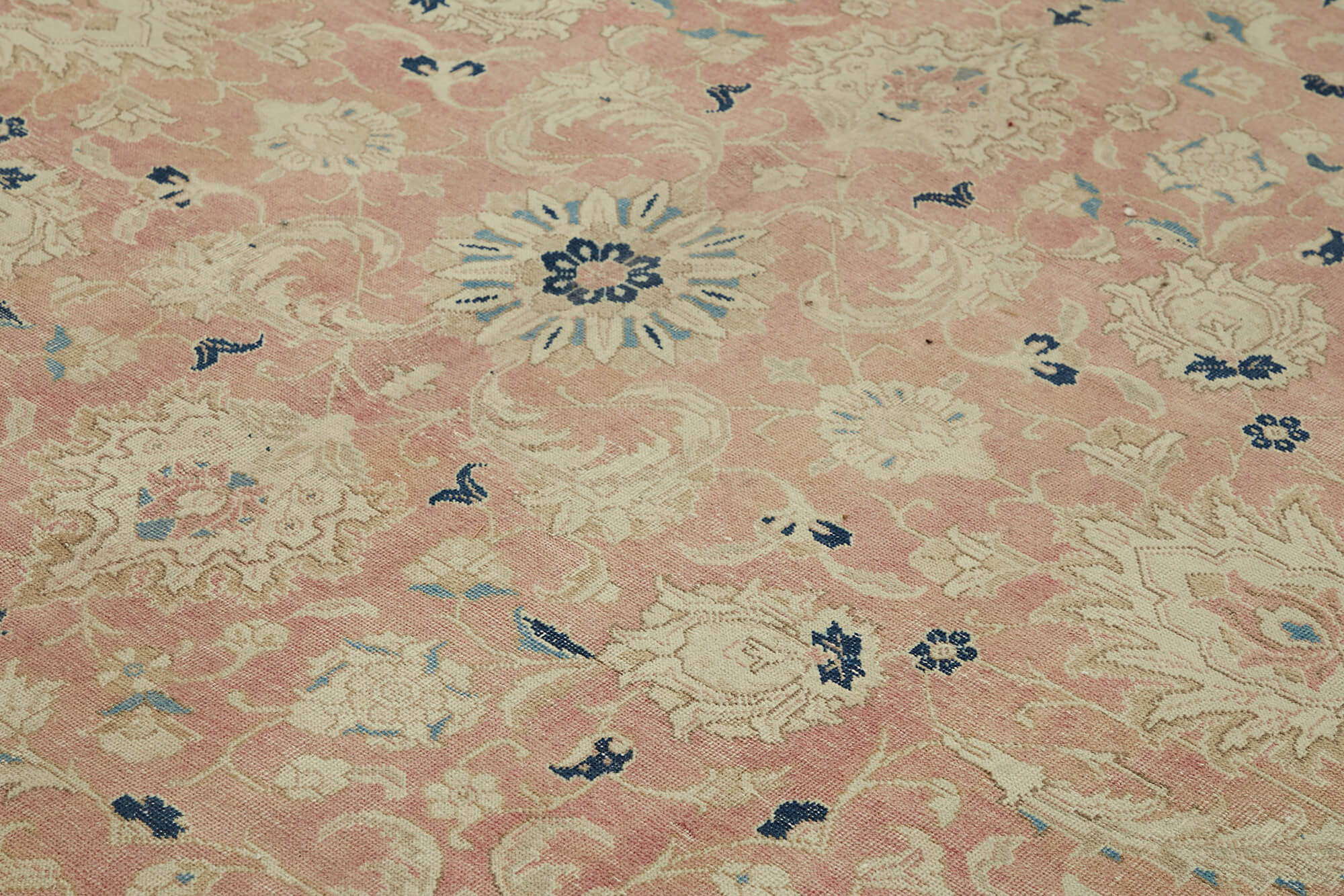 Hand-knotted persian antique 1970s 320 cm x 357 cm beige wool carpet