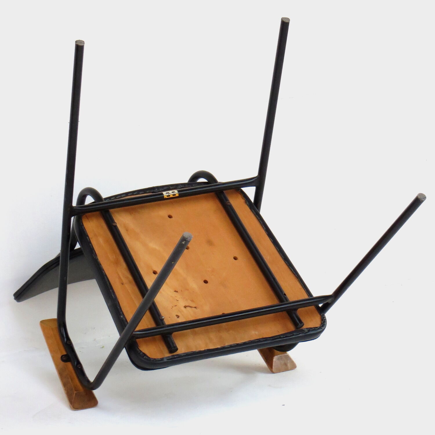 Vintage office desk M-chair by Pierre Guariche - Meurop, 1960s