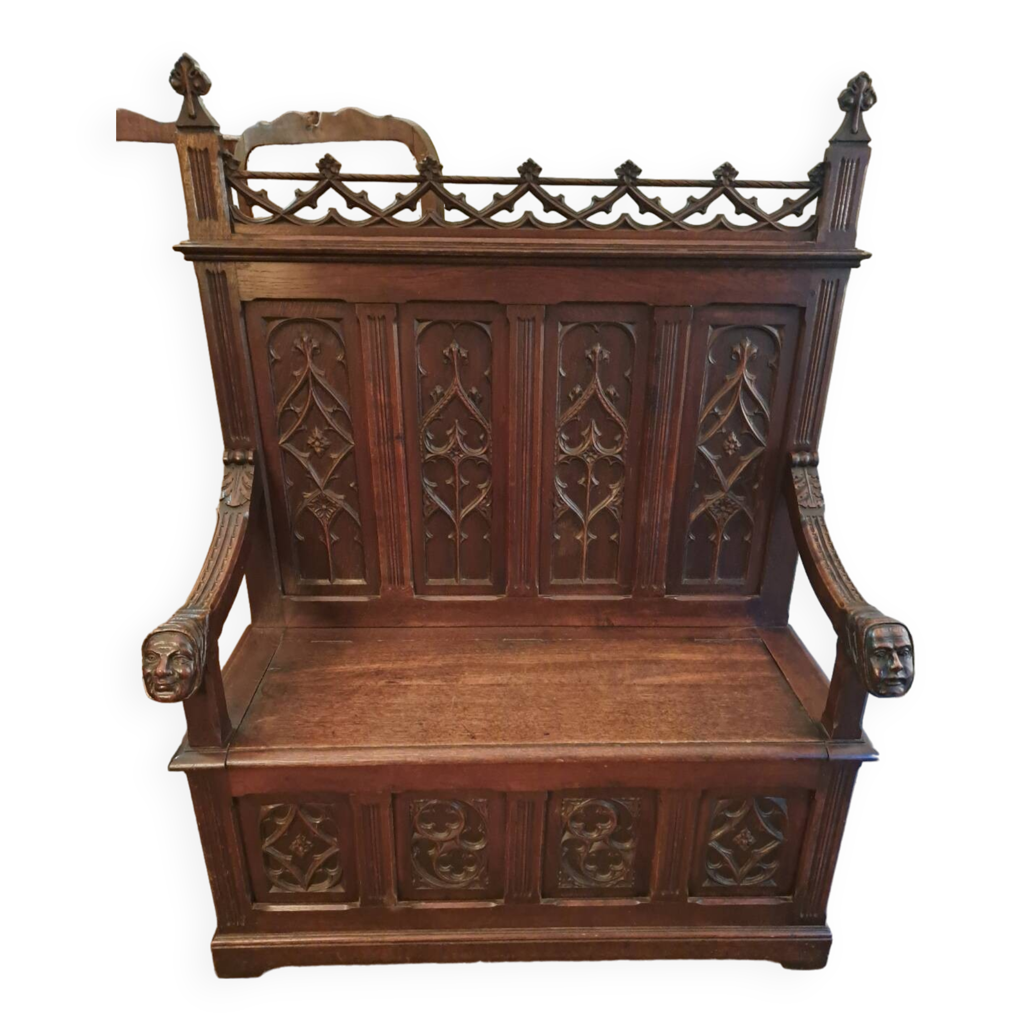 Neo-Gothic chest bench from the late 19th century