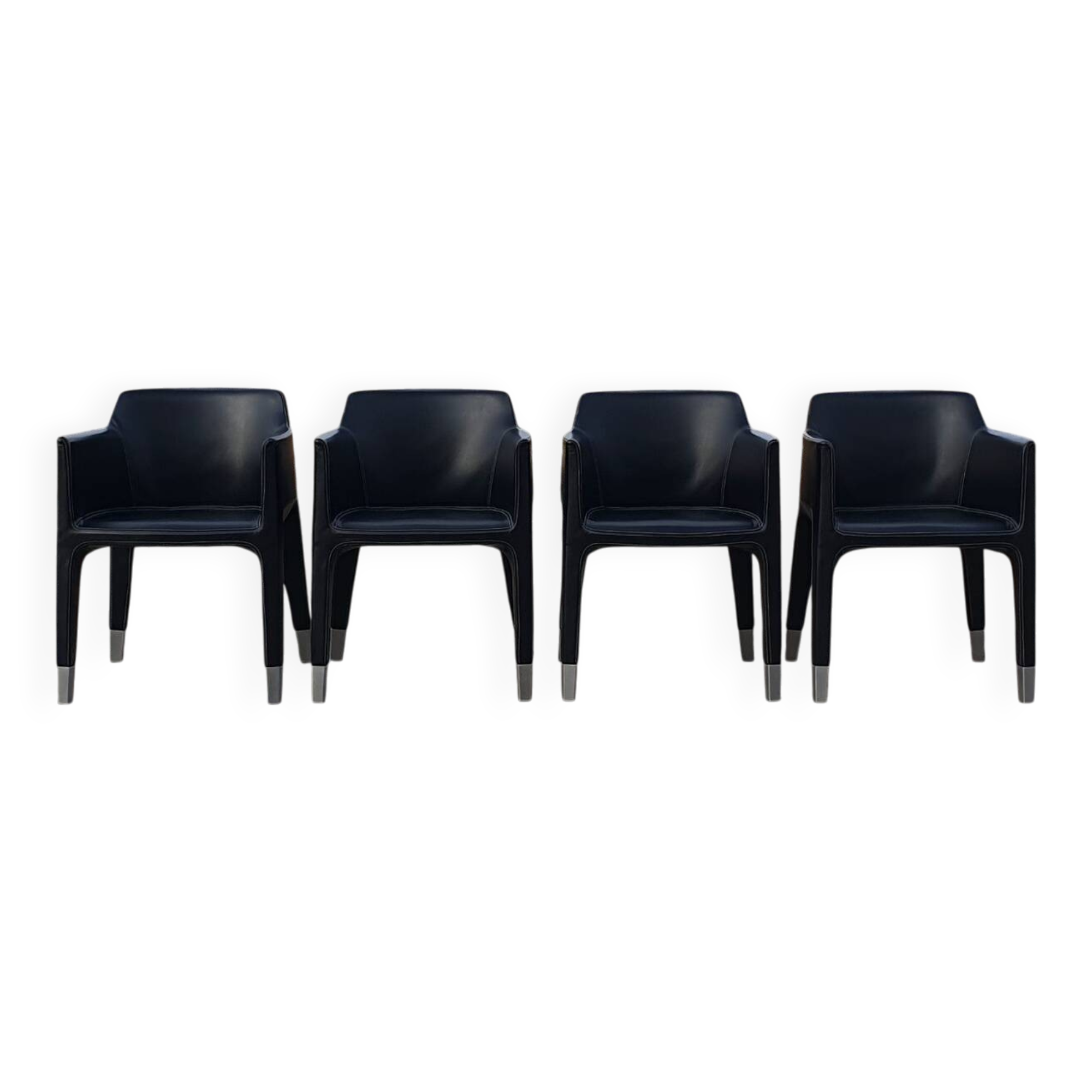 4 black armchairs Plank Claudio Bellini Mon Ami