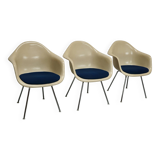 Set of Three Parchment Fiberglass DAX Armhairs Eames for Herman Miller / Vi