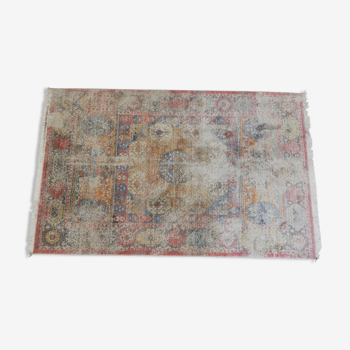 Persian-inspired rug 100x163cm