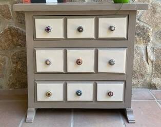 Castilian style wooden chest of drawers