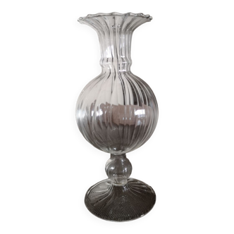 Vase soliflore boule sur pied en verre soufflé