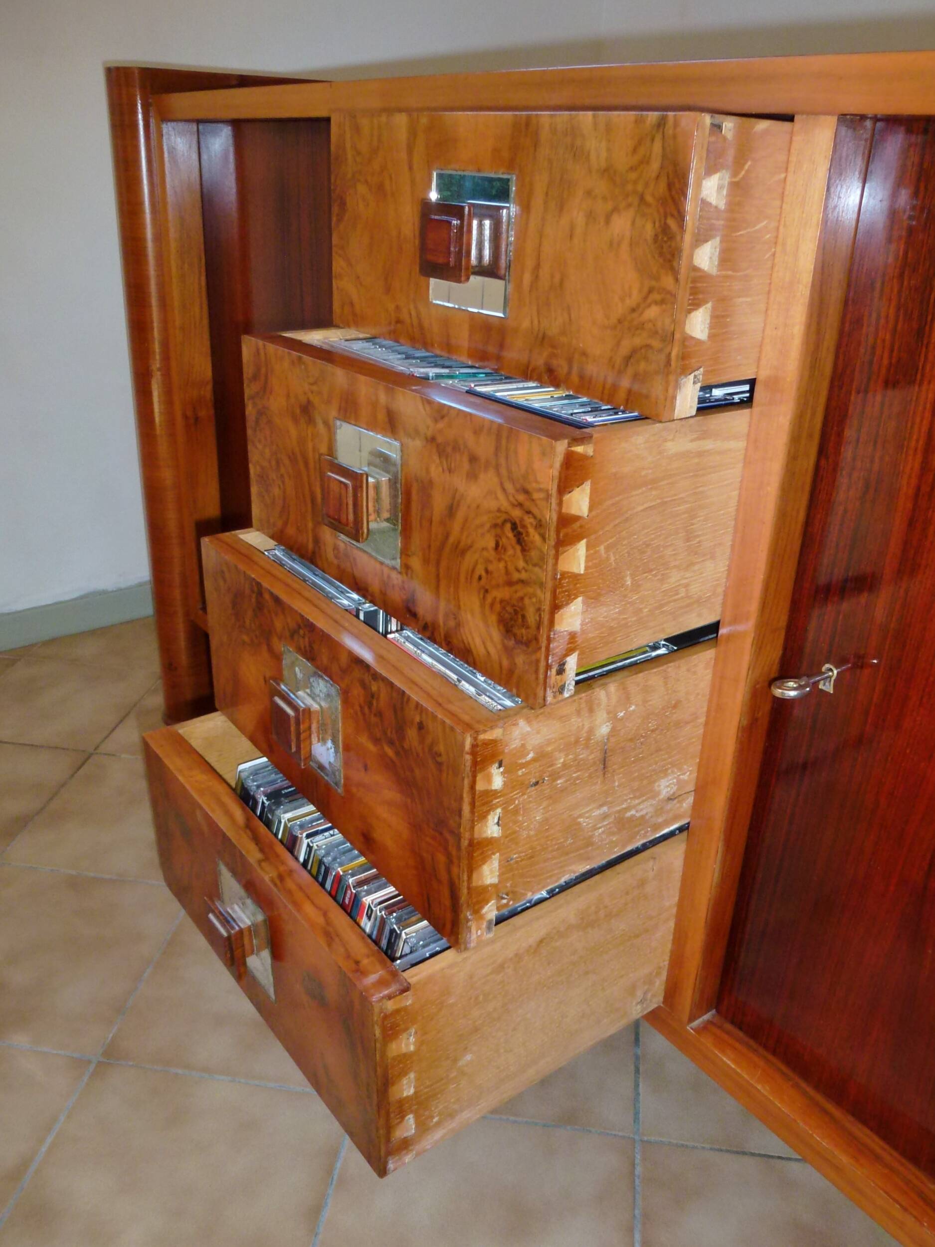 Enfilade Art Deco