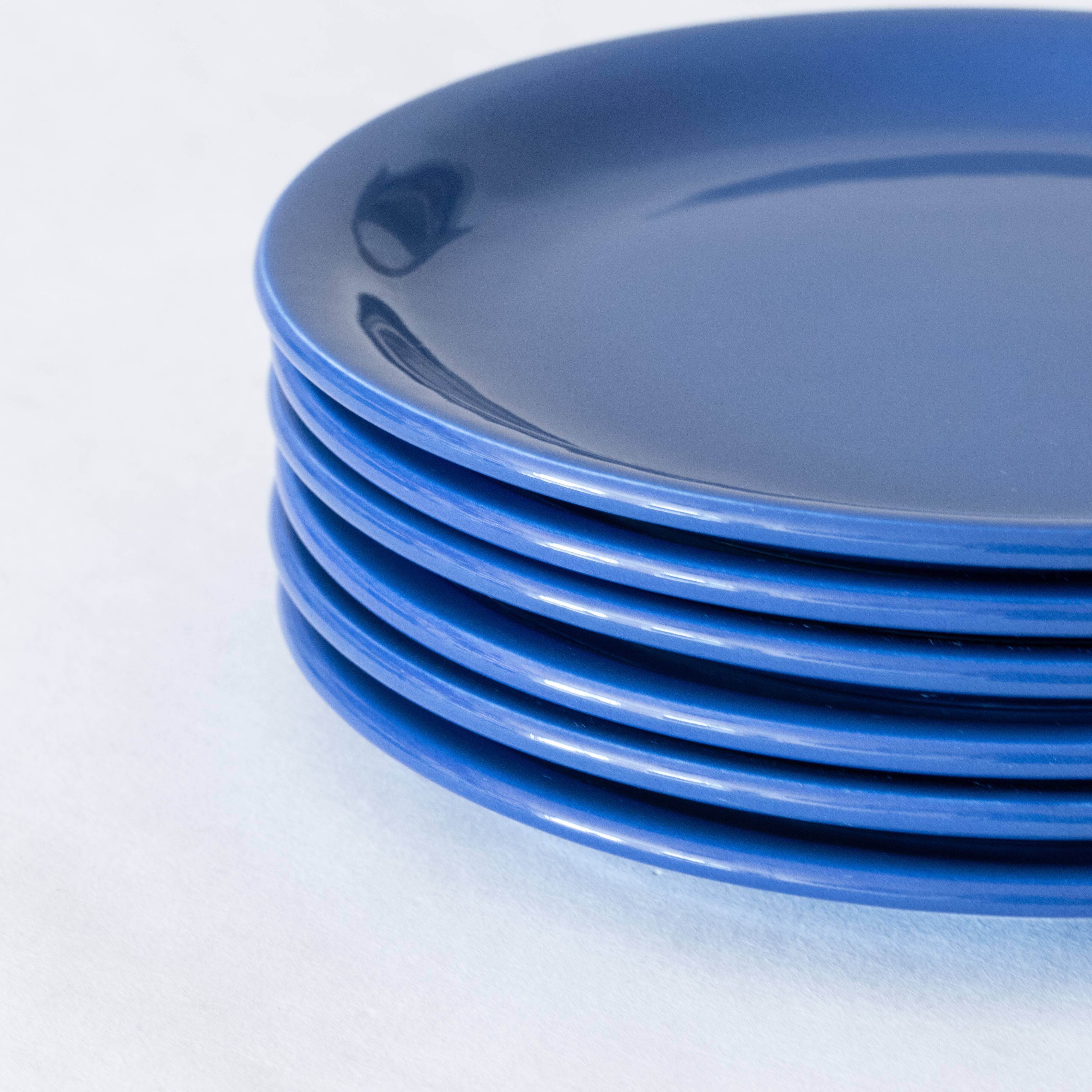 6 deep blue ceramic plates