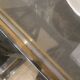 Table verre inox et laiton