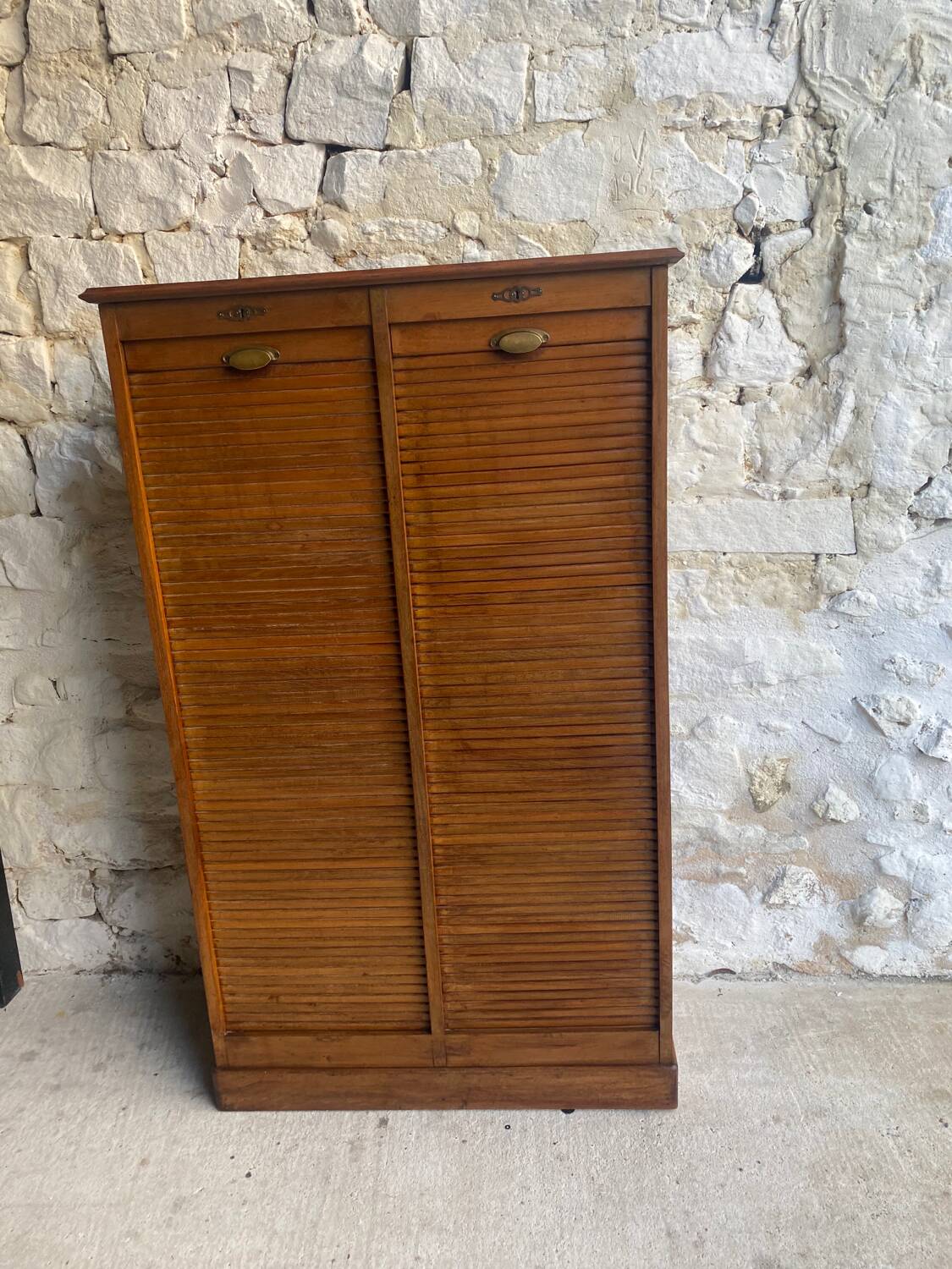 Oak filing cabinet early 20th