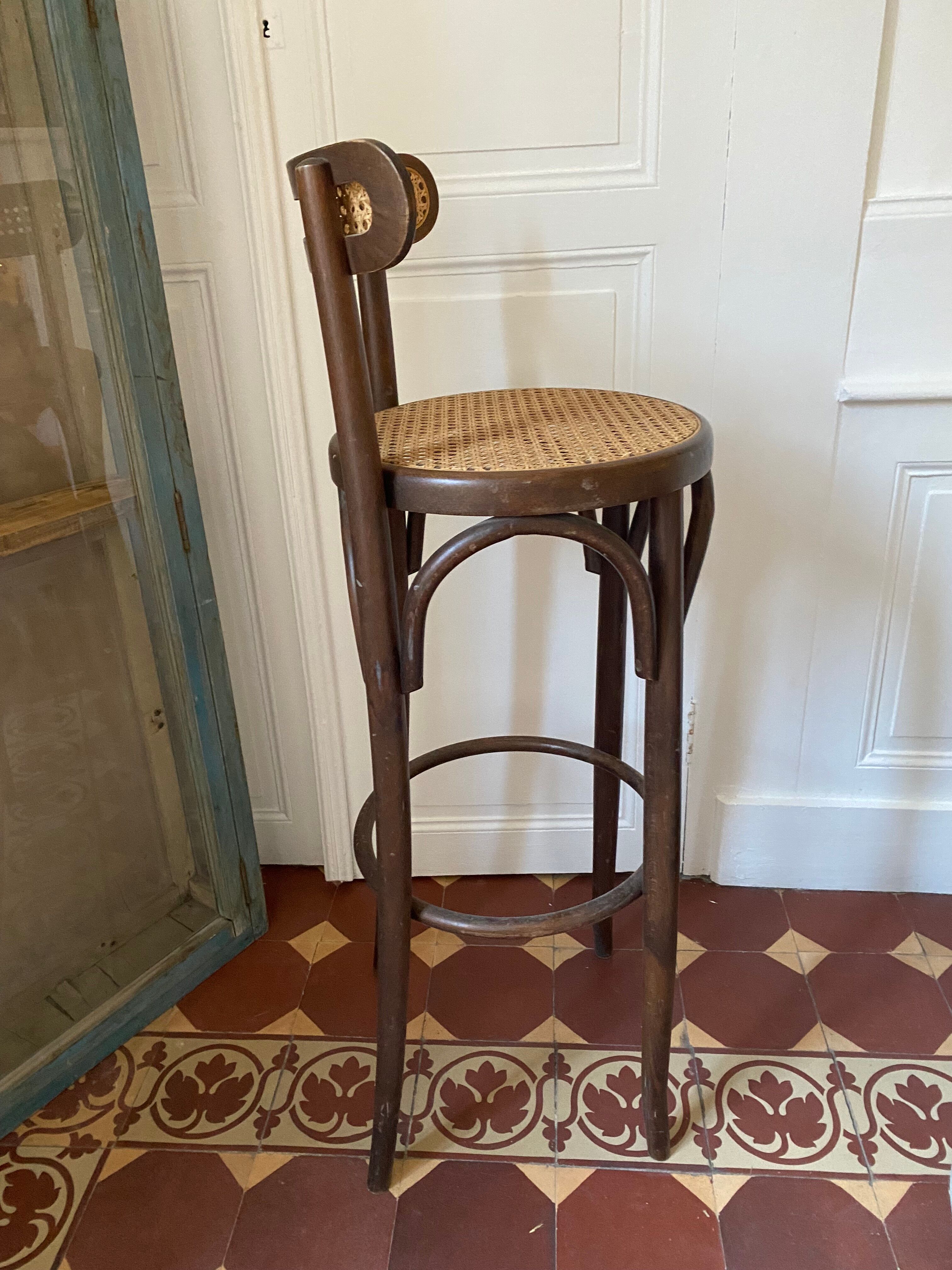 Tabouret haut