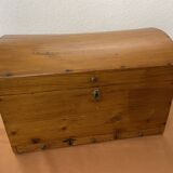 Old travel trunk, with 3 small drawers