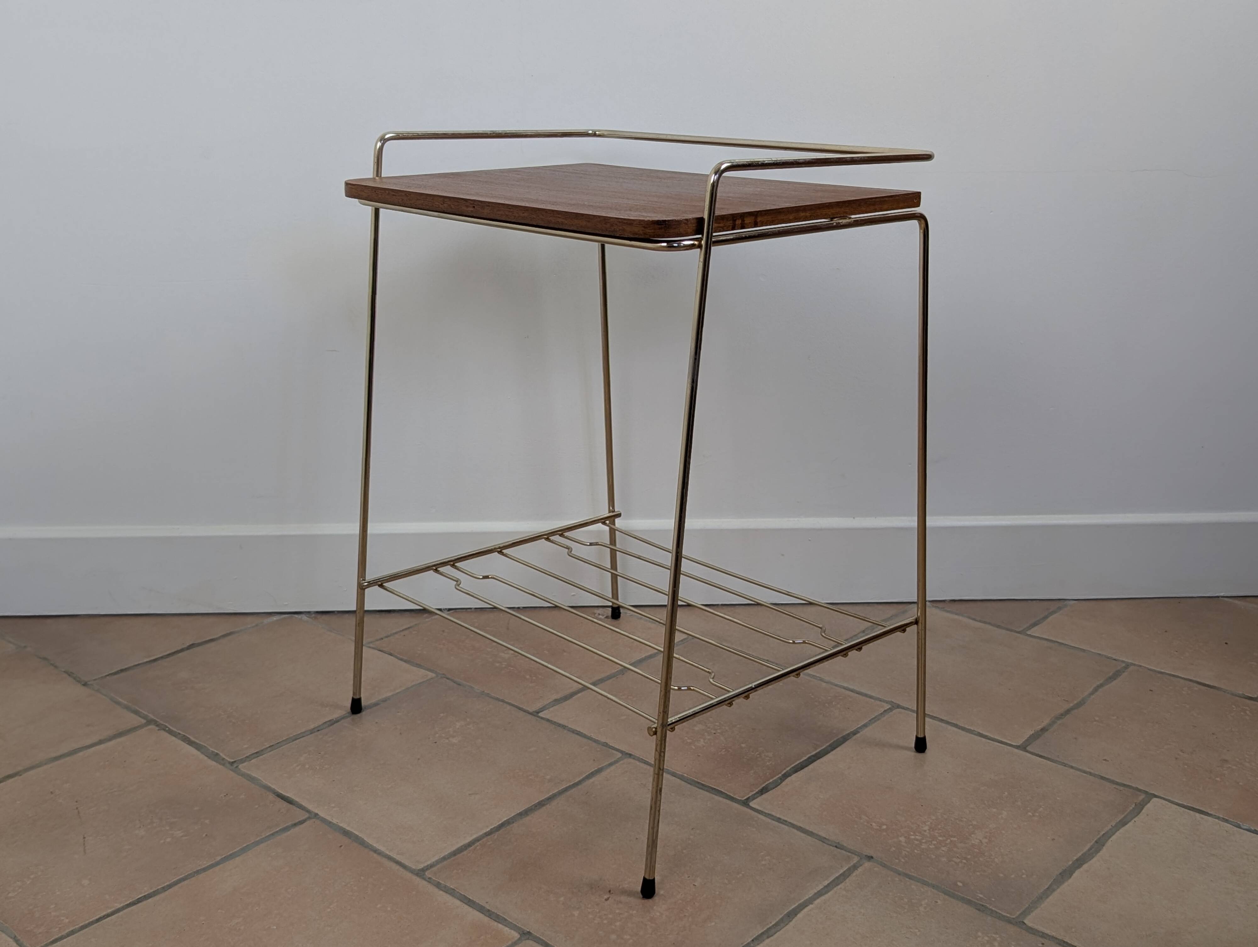 Bedside tables / Side tables