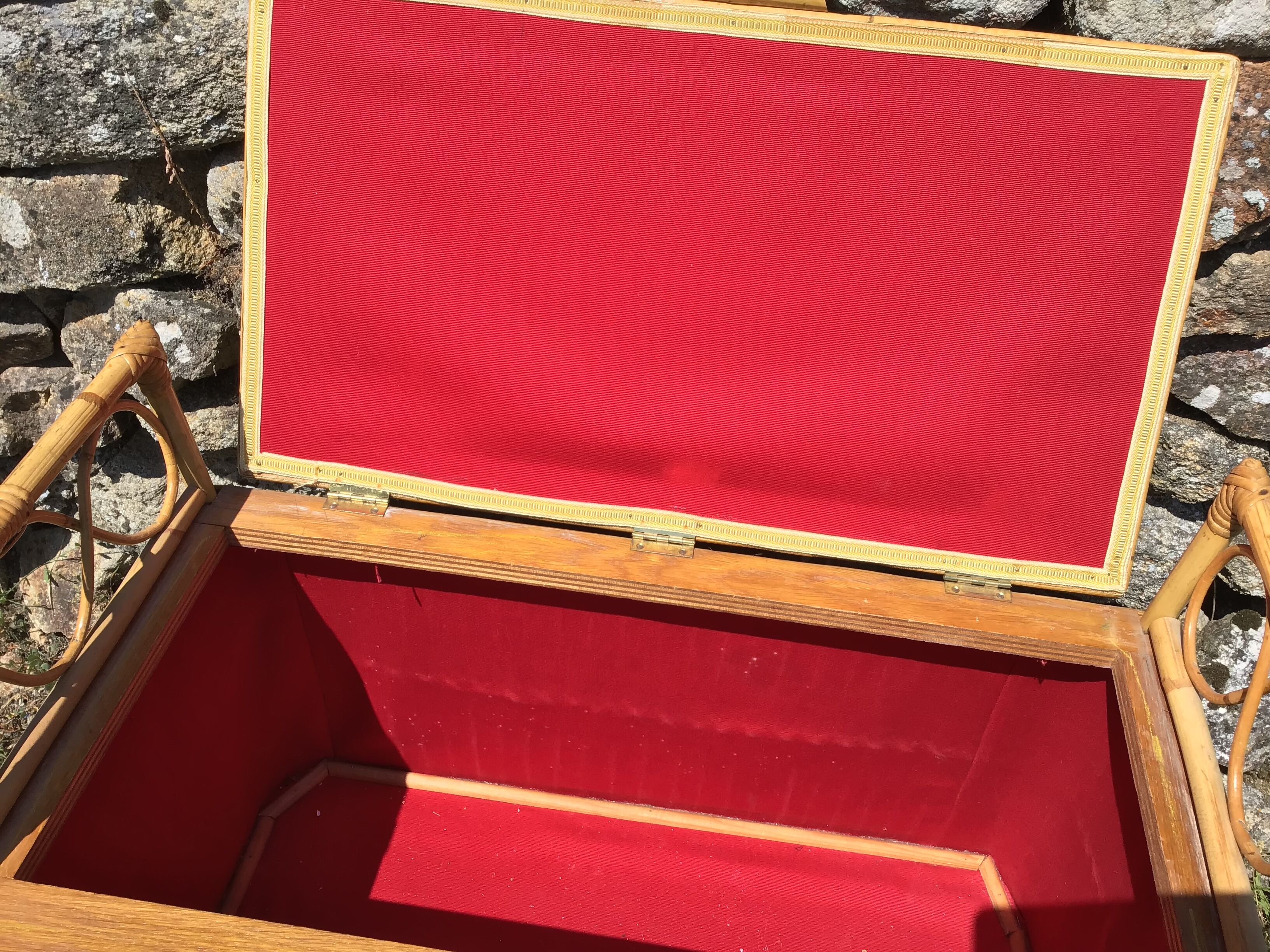 Rattan chest bench - vintage