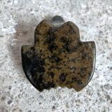 Black marble frog paper press