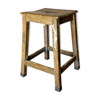 Tabouret d'atelier ancien à poignée