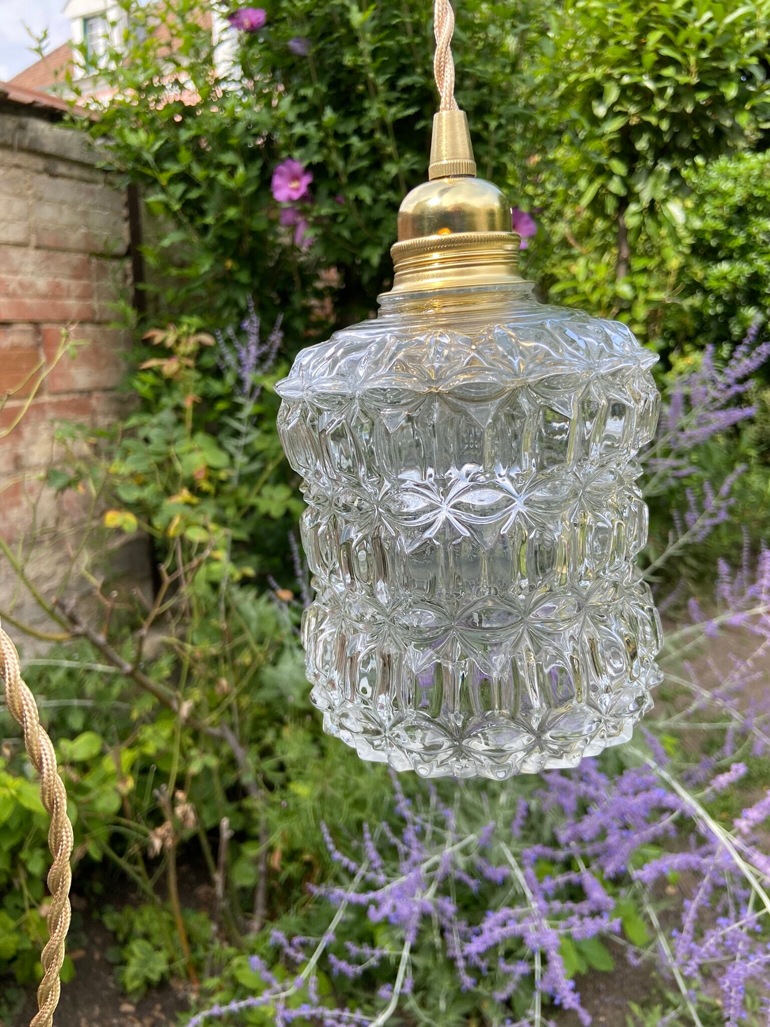 Vintage origami globe player 1970