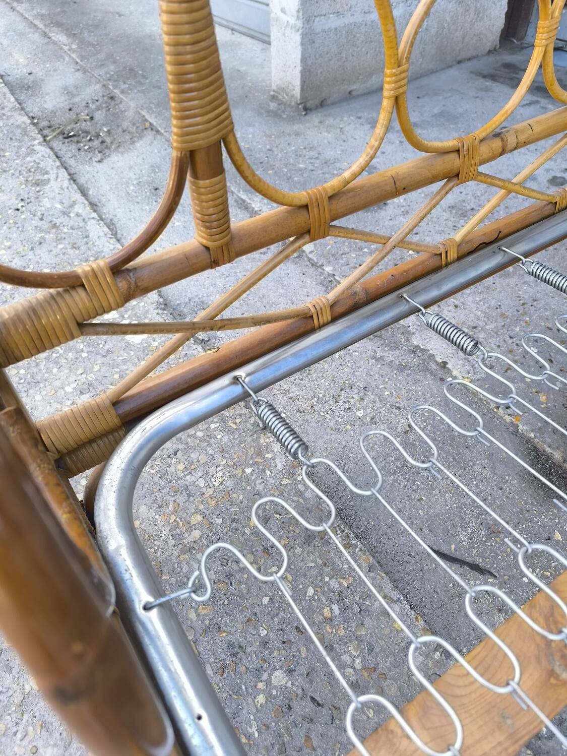 Rattan bed 1960