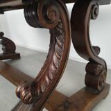 Spanish renaissance table