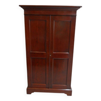Antique 2 door filing cabinet