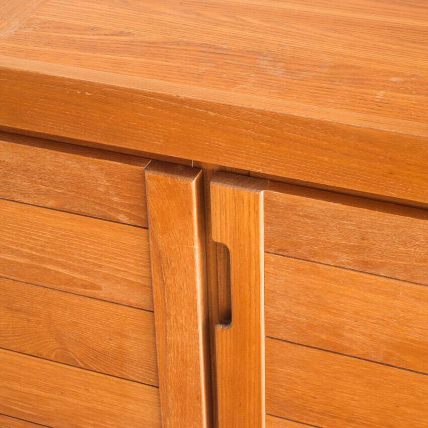 Vintage sideboard in elm wood. Edition by Simat. France 1970s.