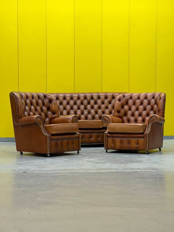 Vintage Chesterfield Brown Leather High Back sofa and Armchairs, Set of 3