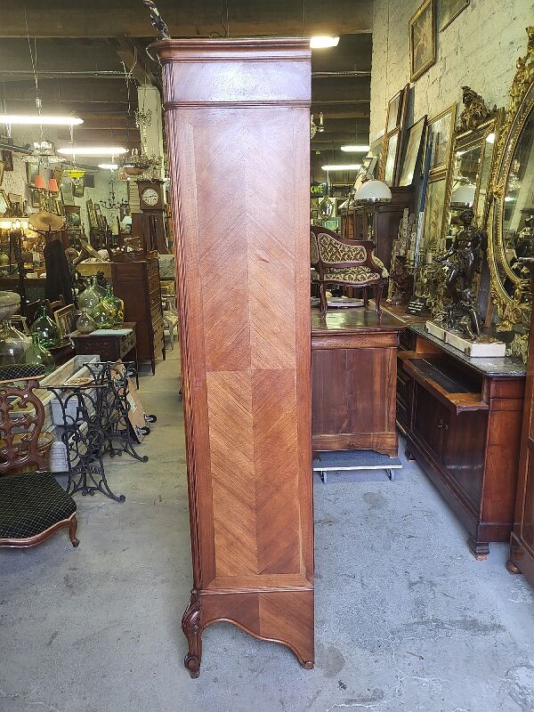 Bookcase Louis XV rocaille 2 walnut doors