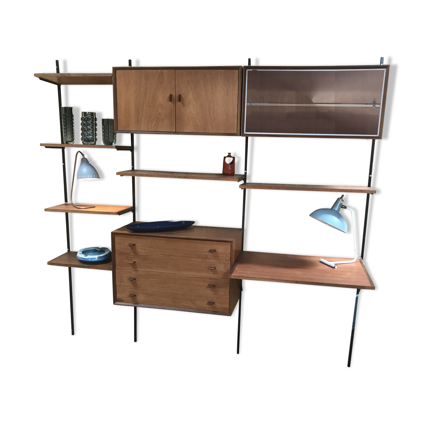 Wall bookcase