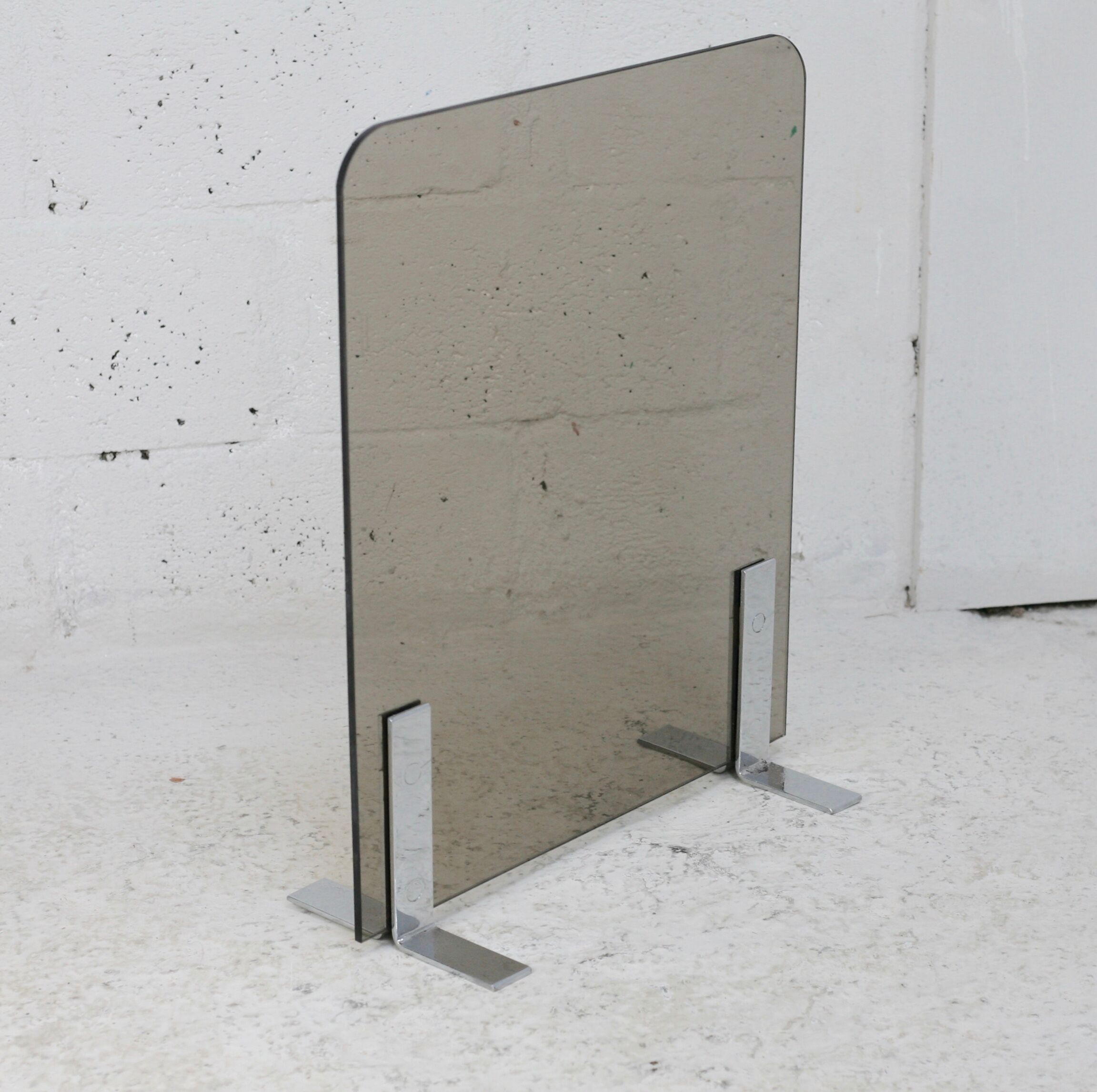 Pare-feu saint-gobain, acier chromé et verre fumé, france, circa 1970