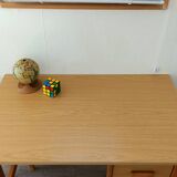 Desk 3 vintage drawers and its chair